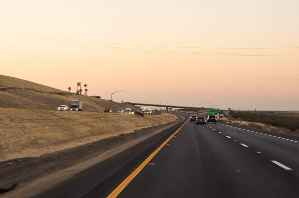 Torrance, NM – Injuries Follow Car Wreck on I-40 near Encinosa Rd