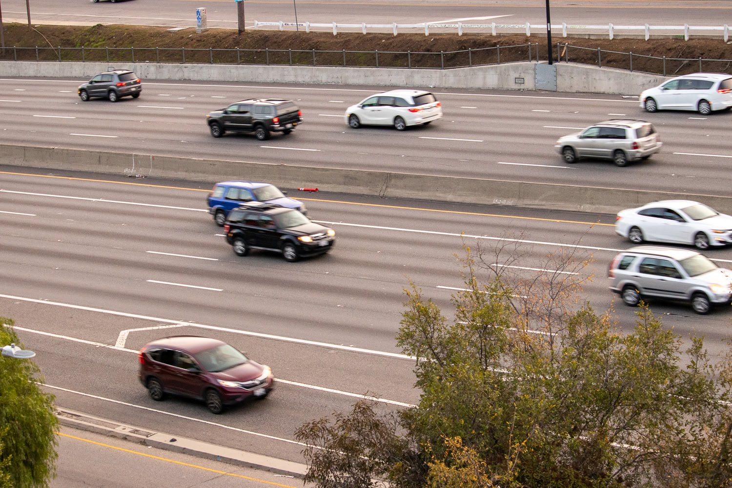 Albuquerque, NM – Auto Accident Results in Injuries on Coors Blvd near Montano Rd