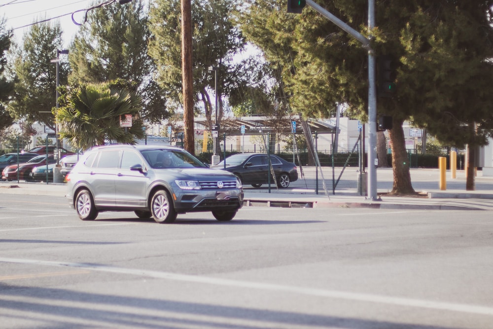 Albuquerque, NM – Collision with Injuries Reported on 8th St SW