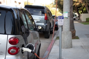 Albuquerque, NM – Injuries Reported in Car Crash on Sage Rd SW