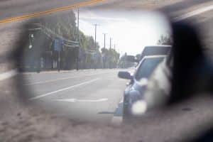 Albuquerque, NM – Injuries Reported in Car Crash on Menaul Blvd NE