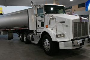 Albuquerque, NM - Injuries in Semi-Pedestrian Crash on I-40