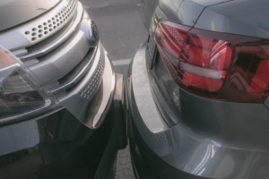 Albuquerque, NM - Collision at Broadway Blvd & Coal Ave Causes Injuries