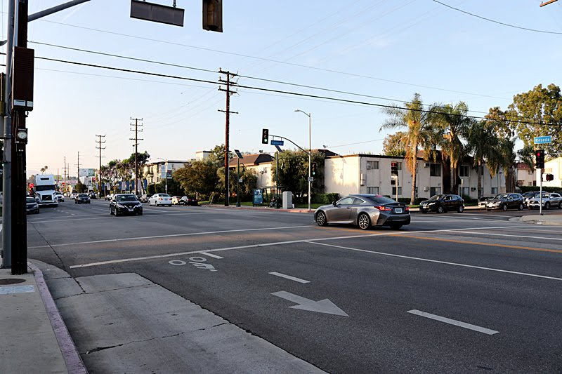 Albuquerque, NM – Car Crash with Injuries on Martin Luther King Ave NE