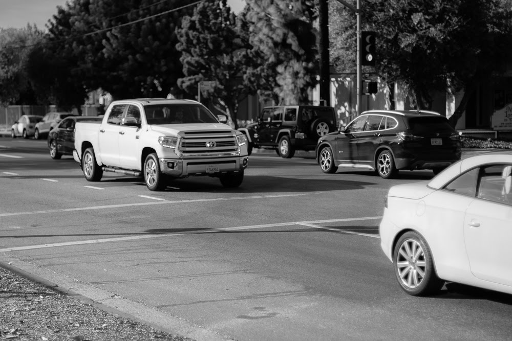 Albuquerque, NM – Collision on Spain Rd NE Ends in Injuries