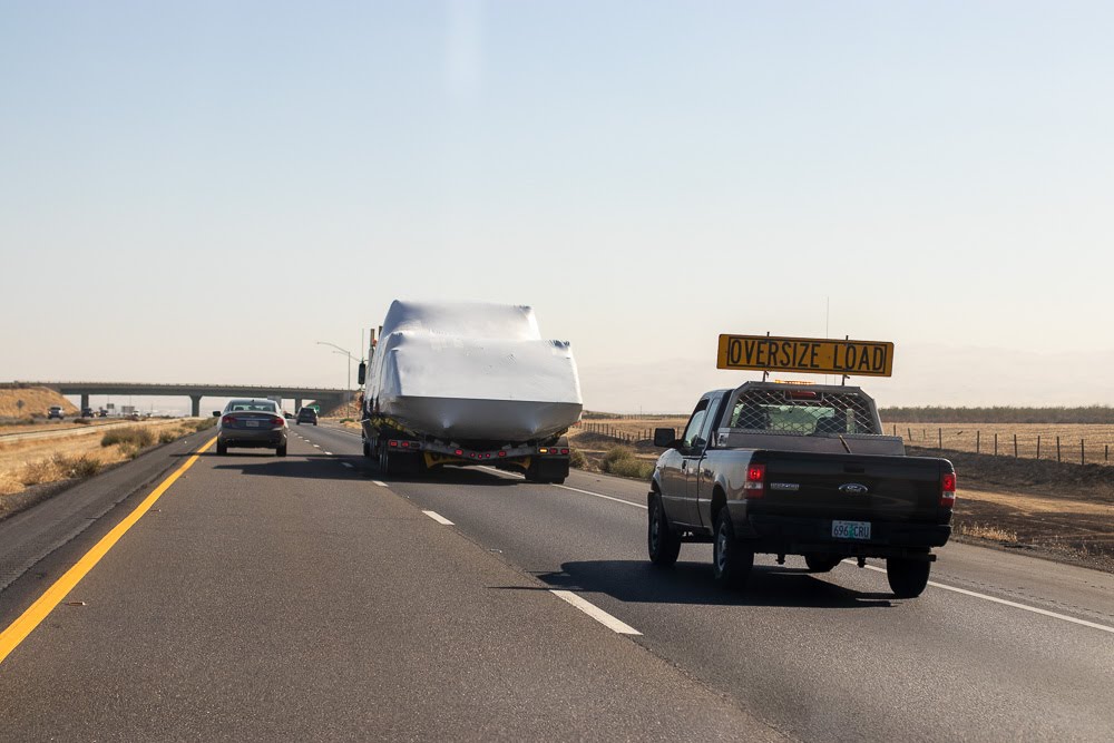Albuquerque, NM – Serious Injuries Reported in Semi-Truck Crash near Bobby Foster Rd SE