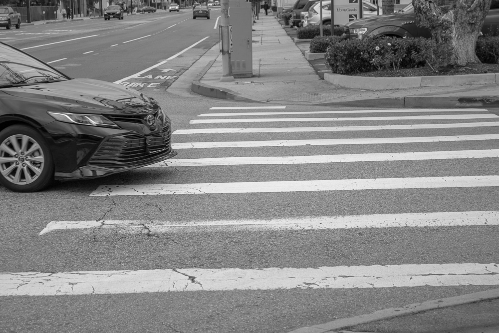 Albuquerque, NM – Pedestrian Injured in Crash on Tahoe Blvd NE