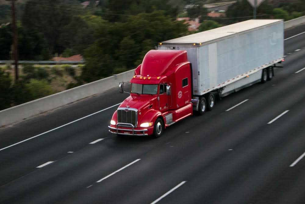 Semi-Truck Blind Spot Accidents in New Mexico: What Drivers Must Know